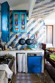 Decordemon Madonna House By Photographer Adriano Bacchella Mediterranean Home Decor Farmhouse Kitchen Design Colorful Kitchen Decor