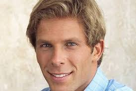 Charlie Maher's Instagram, Twitter & Facebook