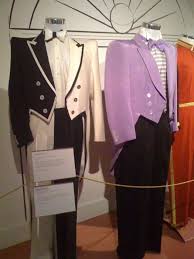 I M Still Standing Tour 1984 Designed By Tommy Nutter Black And White My Favorite Ej Suit Tommy Nutter Elton John International Fashion
