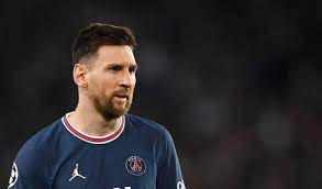 كان محمد صلاح مهاجم ليفربول في حالة تألق أمام مانشستر يونايتد يوم الأحد، وقدم المصري أداءً رائعًا آخر حيث سجل أول ثلاثية له هذا. Ù„ÙŠÙˆÙ†ÙŠÙ„ Ù…ÙŠØ³ÙŠ Ø§Ù„Ø¬Ø³Ø¯ Ù„Ø§ ÙŠØ±Ø­Ù… Ø£Ø®Ø¨Ø§Ø± ØµØ­ÙŠÙØ© Ø§Ù„Ø±Ø¤ÙŠØ©