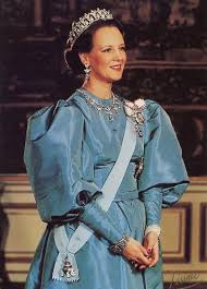 Louise wuchs mit sieben geschwistern auf schloß charlottenlund und schloß amalienborg auf. Prinzessin Mary Von Danemark Postkarte Royalty Collectables Other Royalty Collectables