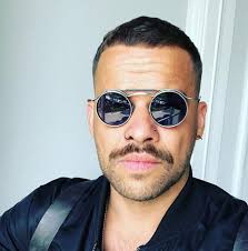 Michal pirog news, gossip, photos of michal pirog, biography, michal pirog partner list 2016. Michal Pirog Z Partnerem W Lozku Gwiazdor Udostepnil Intymne Zdjecie