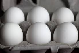 Egg whites will keep in the fridge for up to two days, but they can also be frozen for up to three months. Gallery How To Beat Egg Whites Technique Of The Week