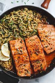 Lemon Garlic Butter Salmon With Zucchini Noodles In 2020 Garlic Butter Salmon Butter Salmon Seafood Recipes