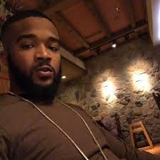 Mexia Hall and Anthony Curtis' Wedding Website