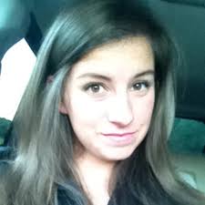 Daphne Maddox's Instagram, Twitter & Facebook