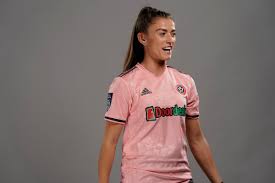 Didn't your fans have some protest a couple of years ago about not wanting blue on the home jersey? Sheffield United Women On Twitter We Ll Be Wearing Our New Away Kit At London City Lionesses This Afternoon Sufcw