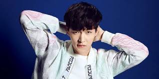 Kpop Photos صور كيبوب Lay Photo Kpop Exo