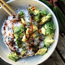 Riz Et Avocat Sauce Teriyaki Plat Vegetarien Facile Plat Vegetarien Recettes De Cuisine