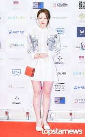 (임백천 키 몸무게 혈액형) 172cm, 58kg, b형 (임백천 학력 학벌) 덕수초등학교, 여의도고등학교 졸업, 국민대학교 건축학 학사, 성균관대학교행정대학원 석사 (임백천 프로필 및 경력) 1978년 mbc 대학가요제로 데뷔 62omvg0poudr M
