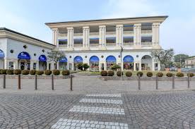 4.240 risultati per la tua ricerca di case in vendita sirmione. Immobili Tempocasa Affitto E Vendita A Sirmione