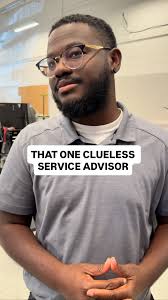 When the service advisor is completely clueless. 🤦🏾‍♂️🤣 , W/ @i.leoz ,  #mechanic #automotive #comedy #mechaniclife #technician #carrepair