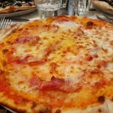 Ironically, it can be tough to find good pizza in rome. The 10 Best Pizza Restaurants In Rome Food Tours