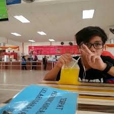 Kakak pun poli juga kan? Kafeteria Kamsis Politeknik Shah Alam Cafe
