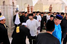 Hari hol almarhum sultan iskandar 2021, 2022 dan 2023. Hrh Crown Prince Of Johor On Twitter Hm Sultan Of Johor And Hrh Crown Prince Of Johor Visit Royal Mausoleum In Respect Of Hari Hol Almarhum Sultan Iskandar Https T Co 0segcusdnf
