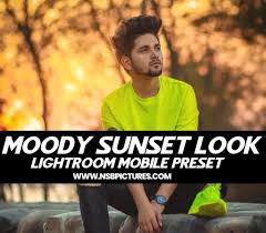 Moody Sunset Look Lightroom Mobile Preset Free Download New In 2020 Best Free Lightroom Presets Lightroom Presets Tutorial Free Lightroom Presets Portraits