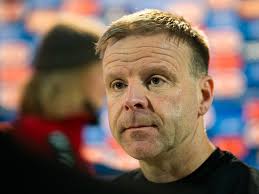 Mann omkom da hus falt sammen