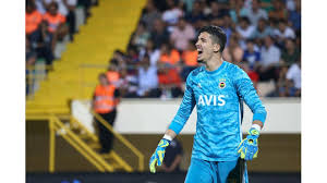 Altay bayindir, 23, from turkey fenerbahce sk, since 2019 goalkeeper market value: Devamli Sektiren Bir Kaleci Altay Bayindir Icin Dikkat Ceken Sozler