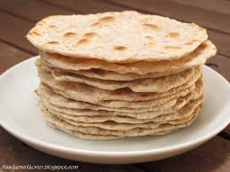 Tortillas Crocantes De Harina Integral Chapatis Receta Chapati Recetas Faciles De Comida Tortas