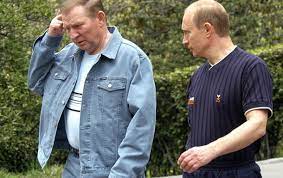 After graduating from dnipropetrovsk state university in Reinkarnaciya Kuchmy Pochemu Dogovarivatsya Na Donbass Poehal Eks Prezident Korrespondent Net
