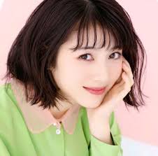 Minami entered the japanese entertainment industry when she won, not the main prize, but the new generation award (which was established that year) at the 7th. Nao Kanzaki And A Few Friends Minami Hamabe Her Third Somewhat Intro Post