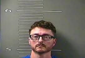 🚨 BREAKING: Two Arrested for Crimes Involving Minors in Eastern Kentucky  🚨 Appalachia Insider has confirmed the arrests of Jason Back and Jordan  Cobb, both booked at the Big Sandy Regional Detention