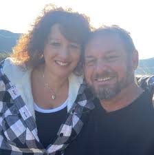 What e-bikes are recommended for a big feller over 300 pounds and long  distance riding