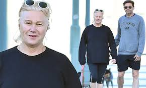 Furness was born in annandale, new south wales, a suburb of sydney. Hugh Jackman S Wife Deborra Lee Furness Goes Makeup Free In Nyc Daily Mail Online