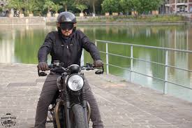 Essai Casque Shark S Drak Le Casque Neo Retro Au Look Atypique