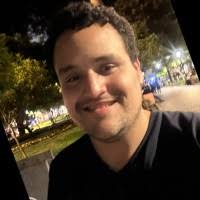 10+ perfiles de «Elio Gonzalez»