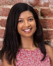 Ashley Mccash's Instagram, Twitter & Facebook