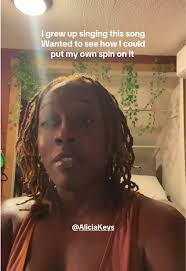 6 year old me would think I’m so cool, @Alicia Keys you raised me fr⭐️  #aliciakeys #tb #fyp