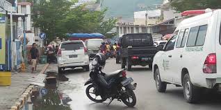 Sejumlah Ruas Jalan di Luwuk Macet