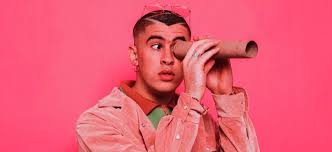 El emotivo tema se llama «6 rings». Bad Bunny Esta De Regreso Con Su Romantico Tema Callaita Star World Production