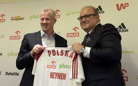 Witamy na profilu polskiego związku piłki siatkowej! Polska Siatkowka On Twitter Tak Sie Prezentuje Nowy Trener Reprezentacji Polski Mezczyzn Vitalheynen