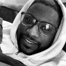 Ella Rocha (@daniellavrocha)