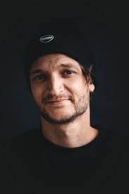 Andy-Haug: Die Welt ist die Leinwand, der Läufer der Pinsel