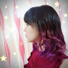 鳥越 衿香さんはinstagramを利用しています ポケモンでいうと 何タイプだろこの髪型のキャラ これマニパニの紫だけど 前回2回ブリーチした内側が紫 表 上の方 はブリーチ1回でこの赤っぽさです 参考までに 美容室 美容院 美容 summer instagram