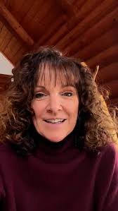 What is my fav track from “Superstar. The Carpenters Reimagined” and why!  Why people say I sound like Karen…. 🎶 , #helenwelchfans #thecarpenters  #karencarpenter #superstar #album #artist #blog