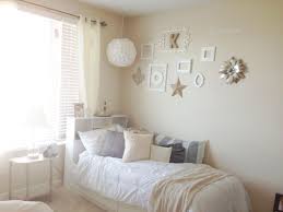 Chic College Apartment Bedroom College Apartment Diy Bedroom Apartment Decorating College Bedroom College Apartment Decor