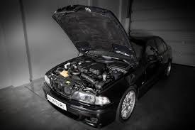 It was launched in the sedan body style, with the station wagon body style (marketed as touring) introduced in 1996. Eventuri Carbon Ansaugsystem Fur Bmw M5 E39