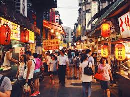 Where To Eat In Taipei Themed Restaurants Night Markets And World S Best Soup Dumplings Kev Hernandez Travel Snap Night Market Taipei Restaurant Travel