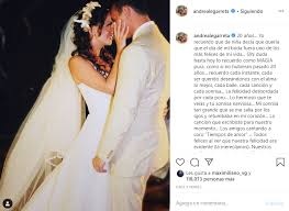De acuerdo con el periodista julio sánchez cristo, la comediante le habría dicho que su esposo es aficionado a los aviones. El Amor Ha Ganado Andrea Legarreta Y Erik Rubin Celebraron Sus 20 Anos De Matrimonio Infobae