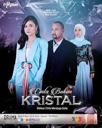 Dan kugenggam erat jari jemarinya sambil mencium tanganya. Sinopsis Drama Cinta Bukan Kristal Akasia Tv3 Https Ift Tt 2otmkla Drama Akasia Movie Posters
