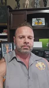 Aaaaaaaand NEW IFBB PRO !!! It's hard to find words for a moment like this.  The older I get, the more I try to live in the moment and soak up the