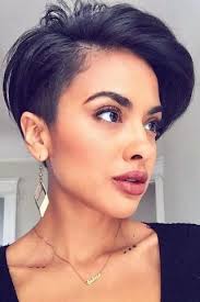 Grow your hair out even longer and tie your hair back into a man bun. Medium Length Hairstyles For Thin Hair Voluflex