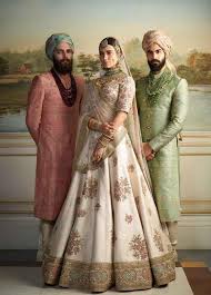 To help you plan a wedding that is uniquely yours, here are our editor's picks of the top indian wedding trends for 2020. Modern Indian Wedding Dresses Indian Dresses