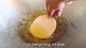 Resepi roti bun ini boleh dianggap sebagai salah satu resepi roti guna tepung gandum yang mudah untuk dibuat. Resepi Roti Arab Tanpa Yis