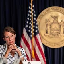 Andrew cuomo at his pandemic briefings. Melissa Derosa S Resignation Likely Marks The End For Andrew Cuomo