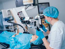 Cataract Symptoms And Surgery All You Need To Know Cataract Surgery Cataract Eye Surgery